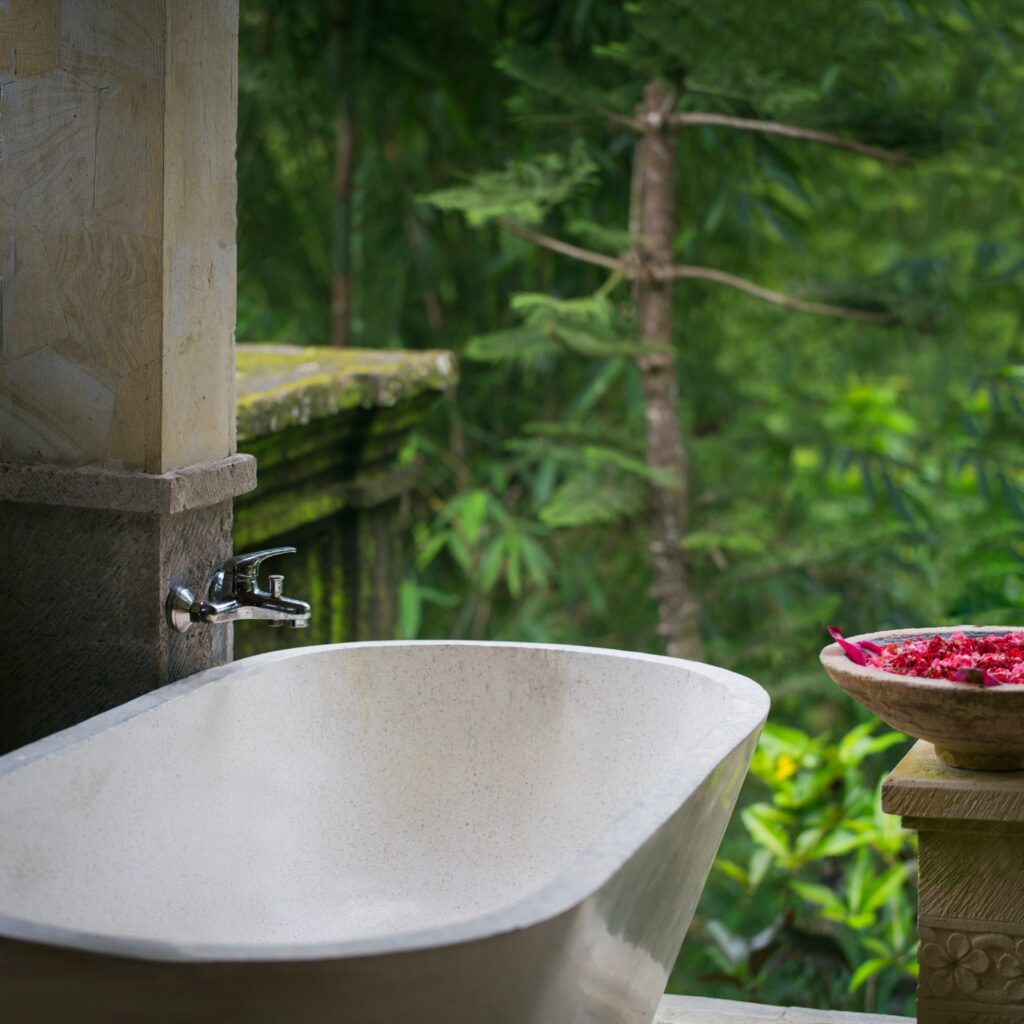 Outdoor Bathroom Ideas